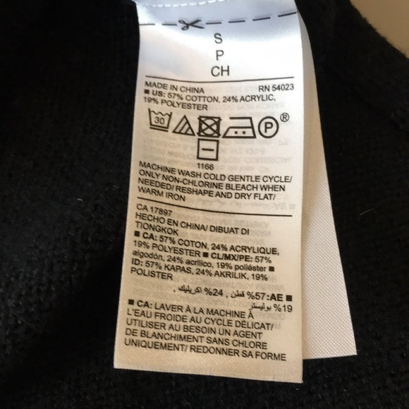 LAST CHANCE Old Navy Black Tunic Sweater - Picture 5 of 8